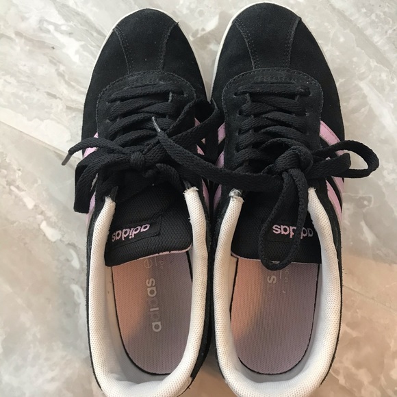 Addidas sneakers - Picture 2 of 3